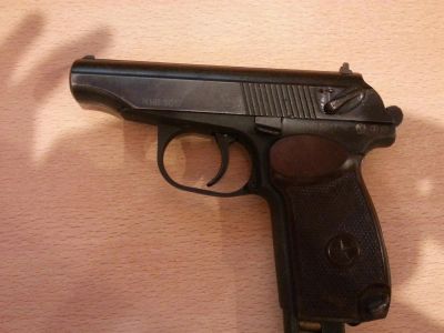 Лот: 3238922. Фото: 1. продам газовый пистолет ИЖ - 6п42... Газовое, травматическое оружие