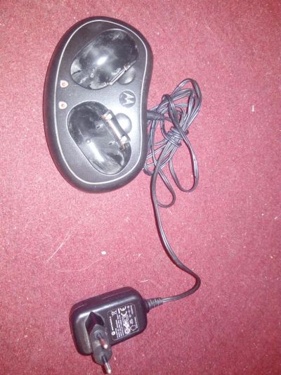 Лот: 9157952. Фото: 1. Зарядка для радиостанций motorola. Аксессуары, запчасти