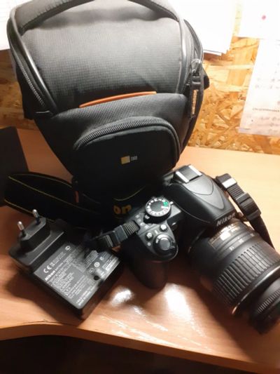 Лот: 14774048. Фото: 1. Фотоаппарат Nikon D3100 (М6715... Цифровые зеркальные