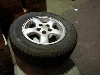 Лот: 4694609. Фото: 1. Комплект колес от автомобиля Nissan... Шины на дисках