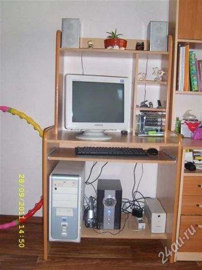 Лот: 1243454. Фото: 1. стол компьютерный. Другое (мебель)