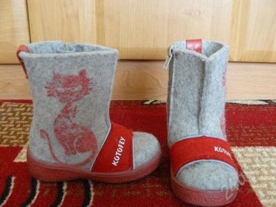 Лот: 458924. Фото: 1. Валенки Котофей с кисками - Готовимся... Другое (дети растут)