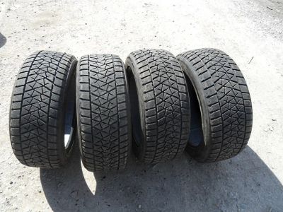 Лот: 11593000. Фото: 1. Резина Bridgestone DM-V2. Шины