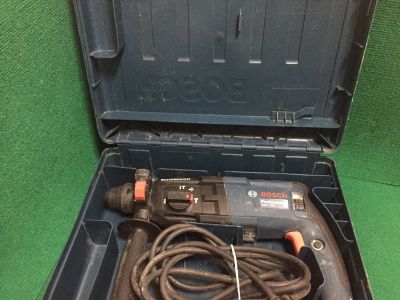 Лот: 19705695. Фото: 1. Перфоратор BOSCH GBH 240 в кейсе... Электроинструмент