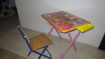 Лот: 12050035. Фото: 1. детские стол и стул. Столики, стулья, парты