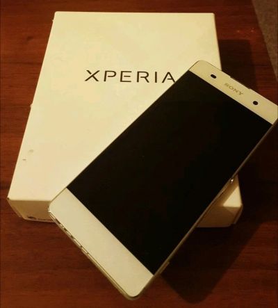 Лот: 10949869. Фото: 1. Sony XA Dual Sim комплект, торг. Смартфоны
