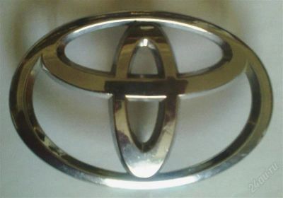 Лот: 2140259. Фото: 1. Эмблема Toyota. Другое (автозапчасти)