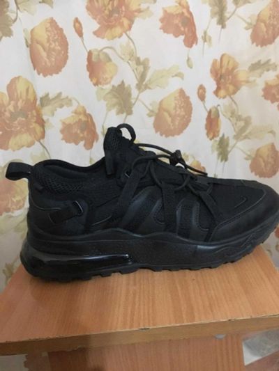 Лот: 15068465. Фото: 1. Nike Air Max 270 Bowfin Triple... Кеды, кроссовки, слипоны