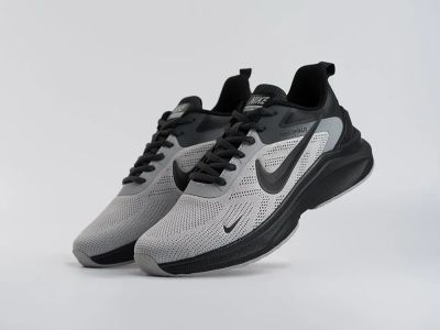 Лот: 25116833. Фото: 1. Кроссовки Nike. Кеды, кроссовки, слипоны