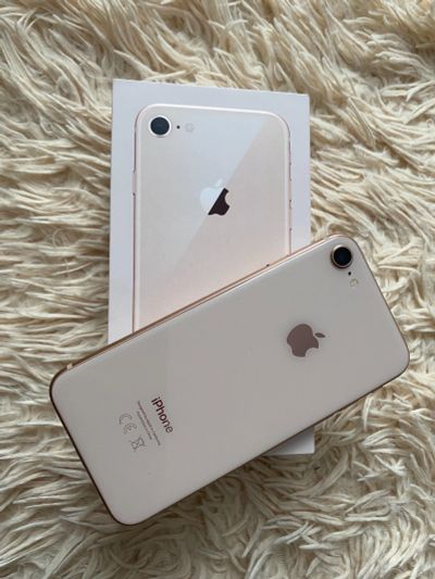 Лот: 17311699. Фото: 1. Смартфон Apple iPhone 8. Чехлы, бамперы