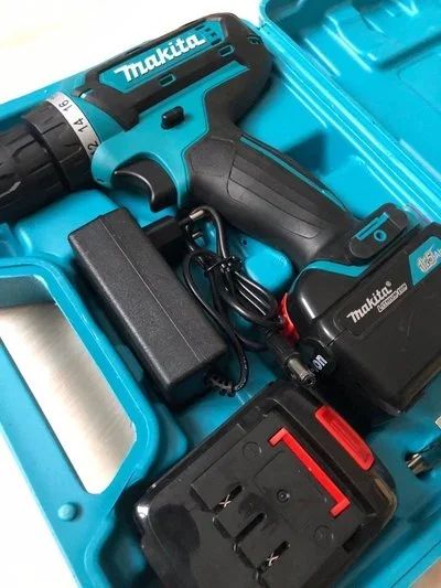 Лот: 12637830. Фото: 1. Шуруповёрт Makita 21v DF331D. Электроинструмент