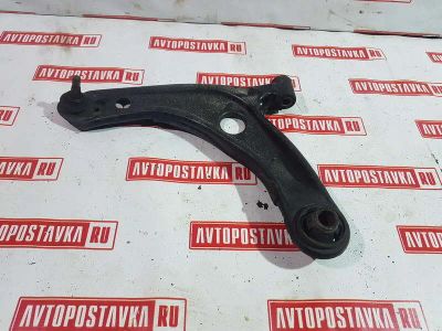 Лот: 20897603. Фото: 1. Рычаг подвески нижний Toyota Ist... Ходовая, подвеска, рулевое управление