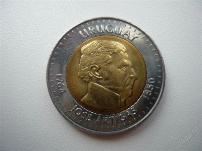 Лот: 1110554. Фото: 1. 10 песо уругвай. Америка
