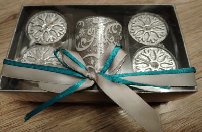 Лот: 25850496. Фото: 1. Подарочный набор. Свечи с подсвечником. Свечи