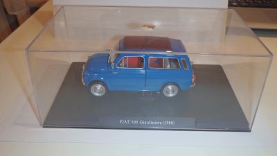 Лот: 16802471. Фото: 1. Масштабная модель Fiat 500 Giardiniera... Автомоделизм