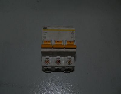 Лот: 8648887. Фото: 1. Автомат iEK BA47-29 C50. Автоматы, пакетники, предохранители