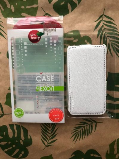 Лот: 16774904. Фото: 1. Чехол Nokia Lumia 620(white). Другое (запчасти, оборудование)