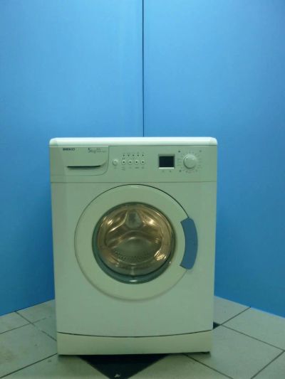 Лот: 8641760. Фото: 1. Стиральная машина BEKO WKD 65100... Стиральные машины