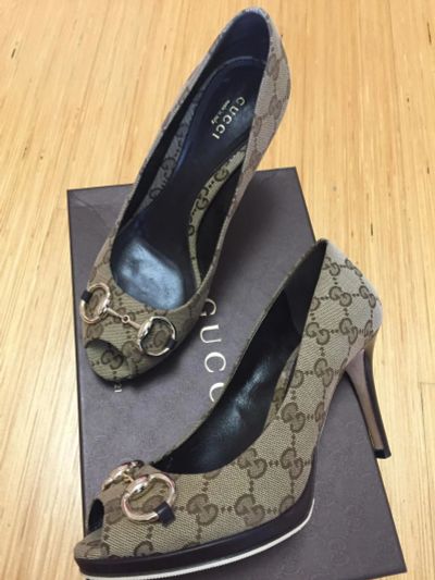 Лот: 9564146. Фото: 1. Босоножки Gucci. Босоножки