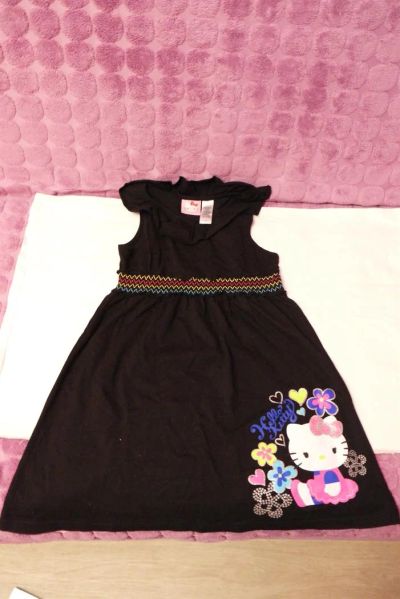 Лот: 3490065. Фото: 1. Платье Hello Kitty (от 6 лет). Платья, сарафаны