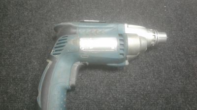 Лот: 12233879. Фото: 1. шуруповерт makita fs2300. Электроинструмент