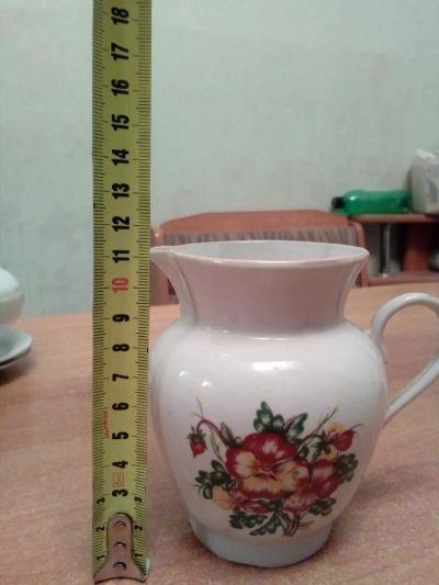 Лот: 9440093. Фото: 1. Молочник. Кувшины, графины