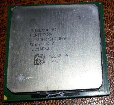 Лот: 6718617. Фото: 1. Intel Pentium4 2,4GHz Socket478... Процессоры