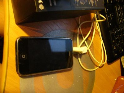 Лот: 3829490. Фото: 1. apple iPhone 3g 8gb. Хорошее ТС... Смартфоны