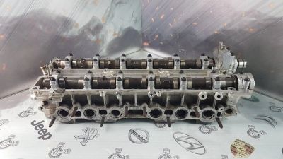 Лот: 23584696. Фото: 1. Головка блока цилиндров Toyota... Двигатель и элементы двигателя