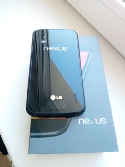 Лот: 9378993. Фото: 1. LG Nexus 4 (E960). Смартфоны