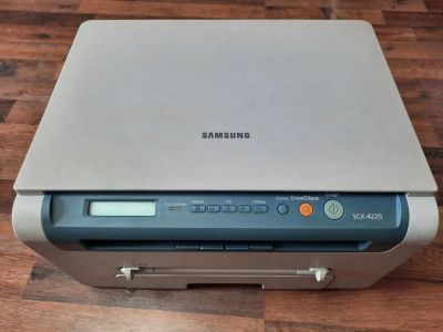 Лот: 23330131. Фото: 1. МФУ Samsung SCX-4220. МФУ и копировальные аппараты