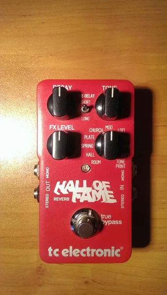 Лот: 7617999. Фото: 1. TC Electronic Hall Of Fame Reverb. Гитарные эффекты и комбоусилители