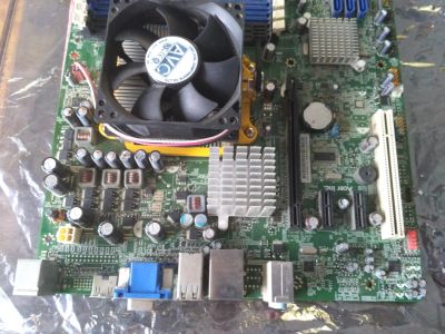 Лот: 12999176. Фото: 1. Acer RS880M05 + Athlon II X4 640. Материнские платы