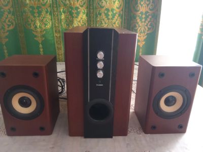 Лот: 25577935. Фото: 1. Сабвуфер, колонки. Портативные, беспроводные колонки