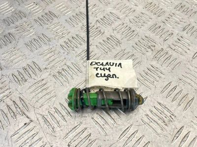 Лот: 25404425. Фото: 1. пружина педали сцепления Skoda... Кузов