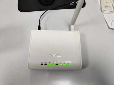 Лот: 19486005. Фото: 1. Wi-Fi роутер Zyxel Keenetic Lite. Маршрутизаторы (роутеры)