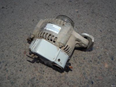 Лот: 17586445. Фото: 1. генератор Denso двигатель ZC honda. Двигатель и элементы двигателя