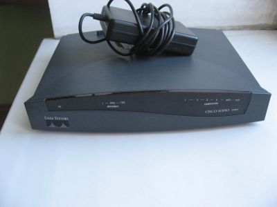 Лот: 11615926. Фото: 1. Cisco SOHO. Маршрутизаторы (роутеры)