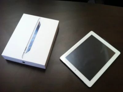 Лот: 5096656. Фото: 1. iPad 4 32Gb Wi-Fi + Cellular РСТ. Планшеты
