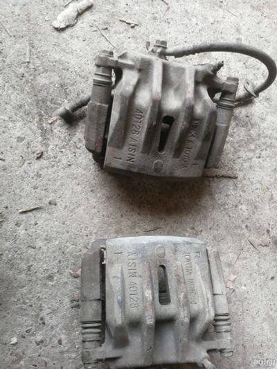 Лот: 16356582. Фото: 1. Тормозные суппорта Toyota caldina... Тормозная система