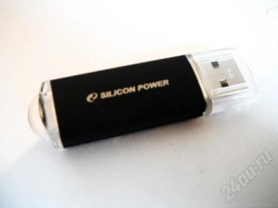 Лот: 551686. Фото: 1. Флэшка на 4Gb новая. USB-флеш карты