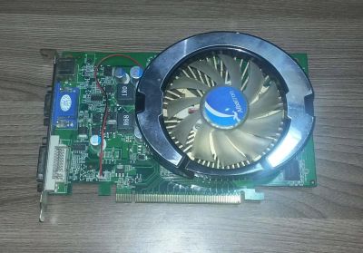 Лот: 4379218. Фото: 1. GeForce 9600GT 512Mb PCI-E. Видеокарты