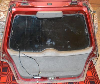 Лот: 6729064. Фото: 1. Дверь багажника Impreza Wagon... Кузов