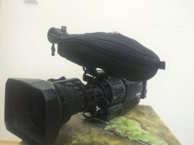 Лот: 7559375. Фото: 1. Видеокамера JVC GY-HD111. Видеокамеры