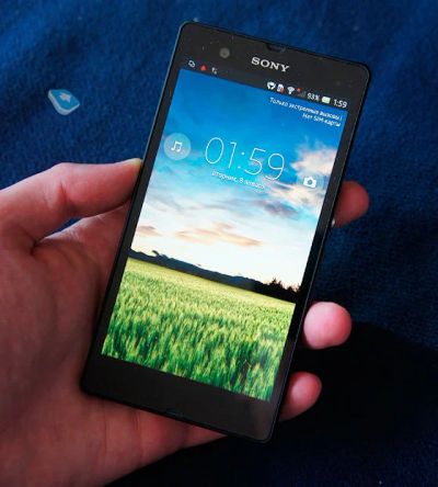 Лот: 11109857. Фото: 1. Sony Xperia Z полный комплект. Смартфоны