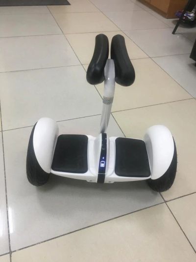 Лот: 10320094. Фото: 1. Гироскутер Xiaomi NineBot Mini... Электросамокаты, гироскутеры, сигвеи