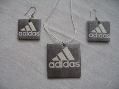 Лот: 1354565. Фото: 1. серьги и кулон adidas. Другое (ювелирные изделия, бижутерия, часы)