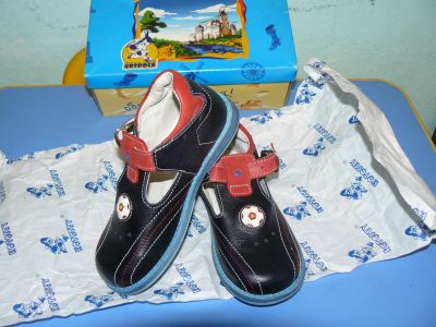 Лот: 12007647. Фото: 1. Туфли / Сандалии Котофей 29рр... Сандалии