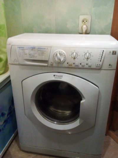 Лот: 25736647. Фото: 1. Стиральная машина Hotpoint Ariston... Стиральные машины