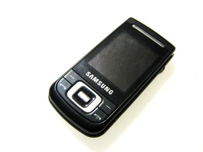 Лот: 19872587. Фото: 1. Телефон Samsung C3110 на запчасти... Кнопочные мобильные телефоны